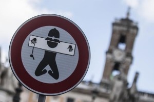 Vigili assenti: corteo a Roma, rispetto e ora riforma
